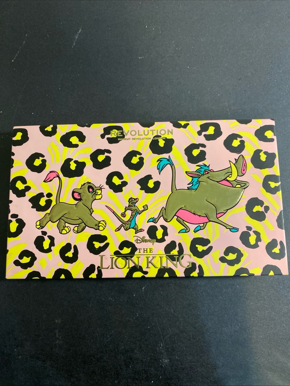 Makeup Revolution x‎ Disney’s The Lion King Hakuna Matata Eyeshadow Palette